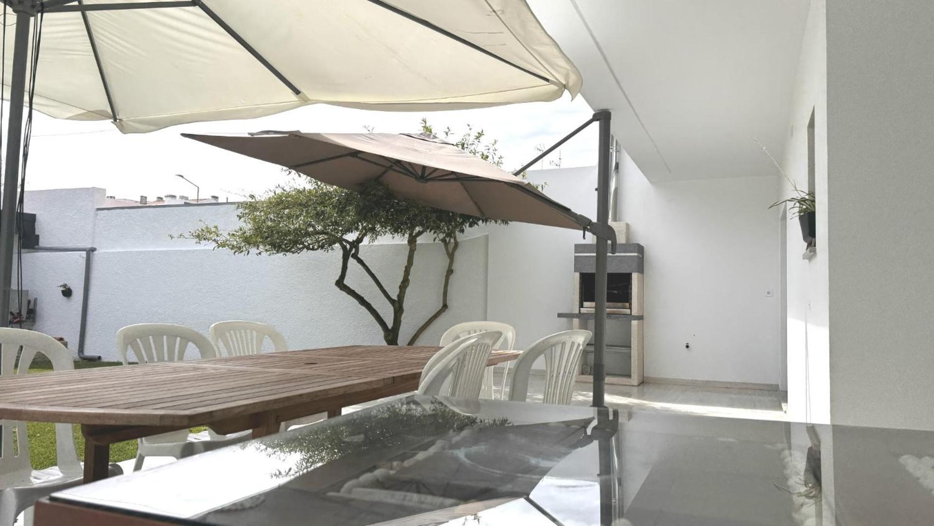 Casa Da Praia, Piscina A Sal, Aquecida E Coberta -Praia Da Barra Luaran gambar